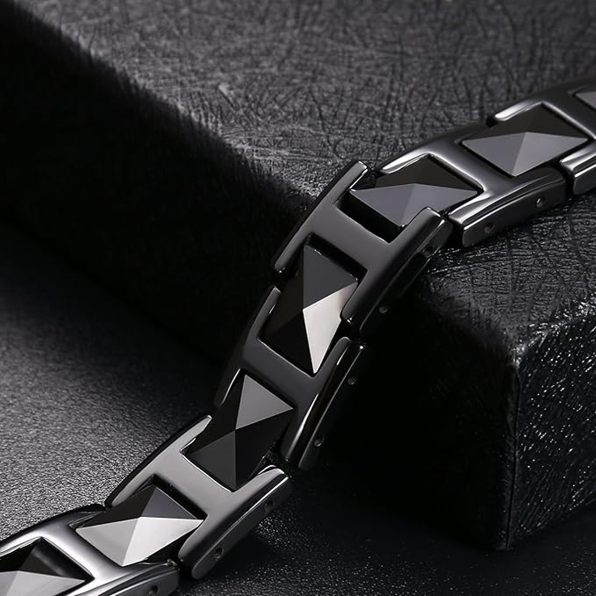 Pyramid Black Ceramic Couple E – Meditation Headband Eeg Bewertung und Preis